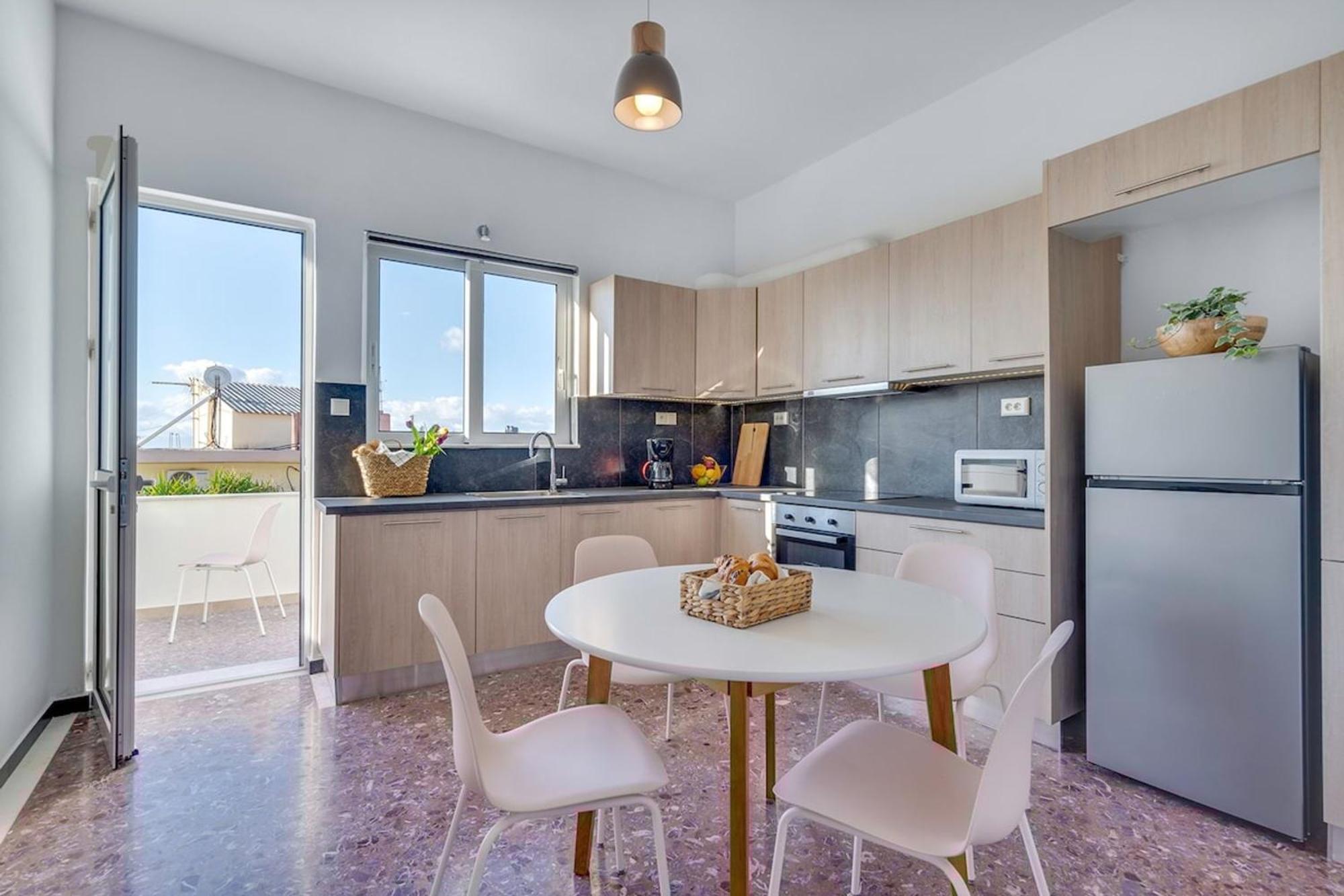 Sea City And Mountain View Apartment Chania  Exterior photo